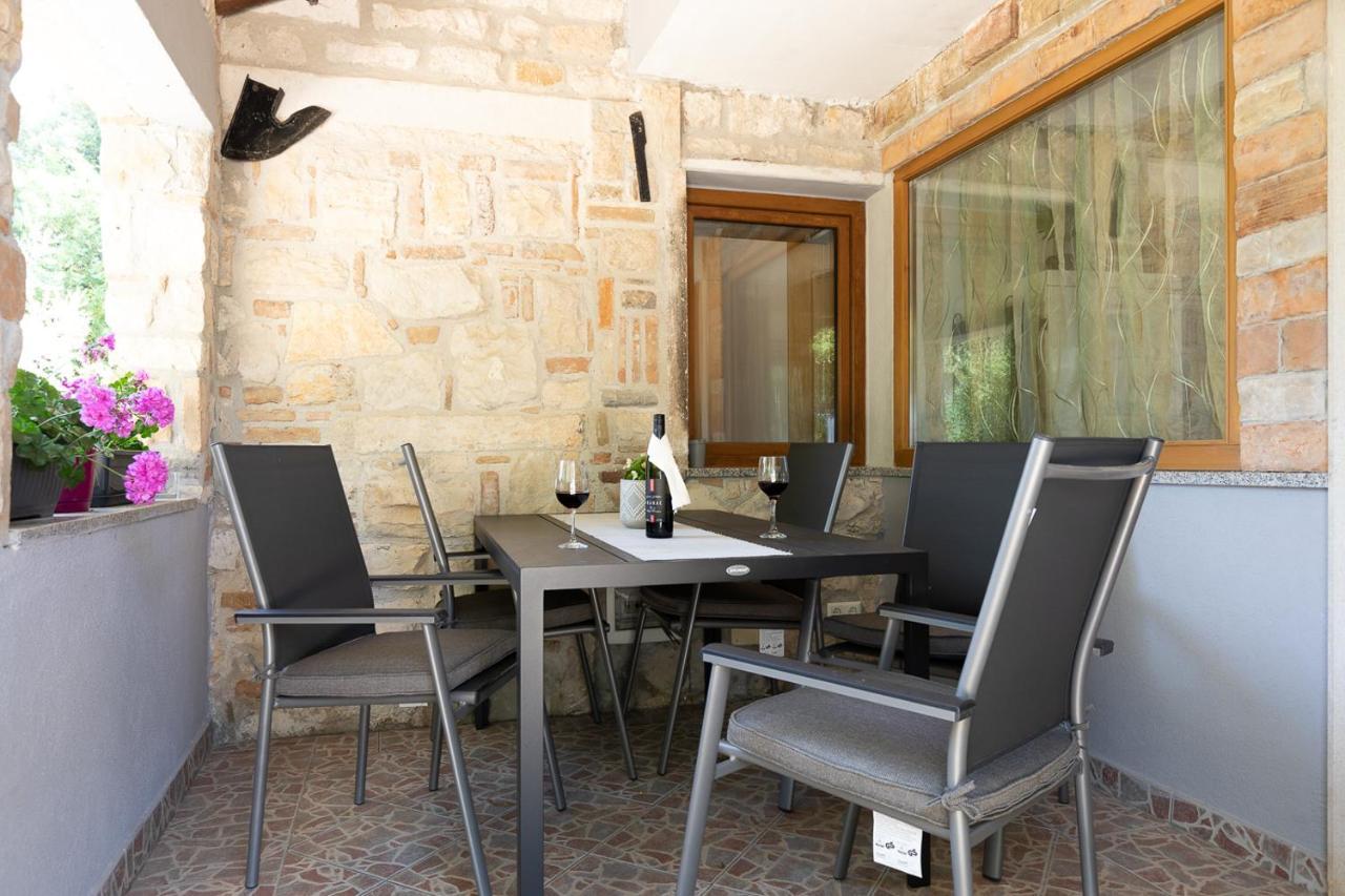 Holiday House Hana Rovinj Exterior foto